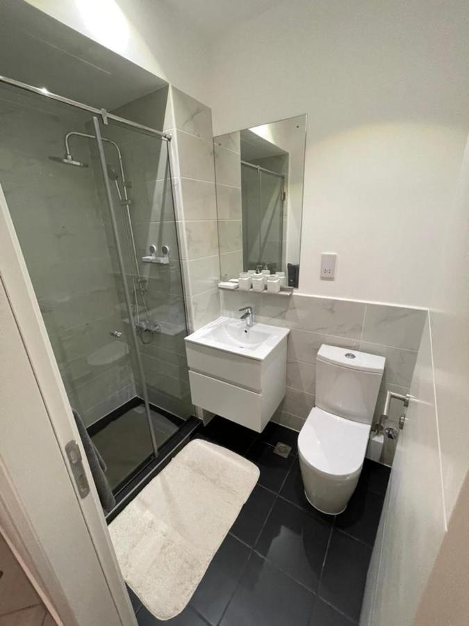 The Lennox Luxury Apartment Аккра Экстерьер фото